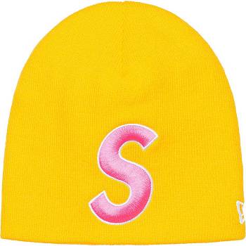 Sombreros Supreme New Era® S Logo Beanie Amarillo | CR153AP